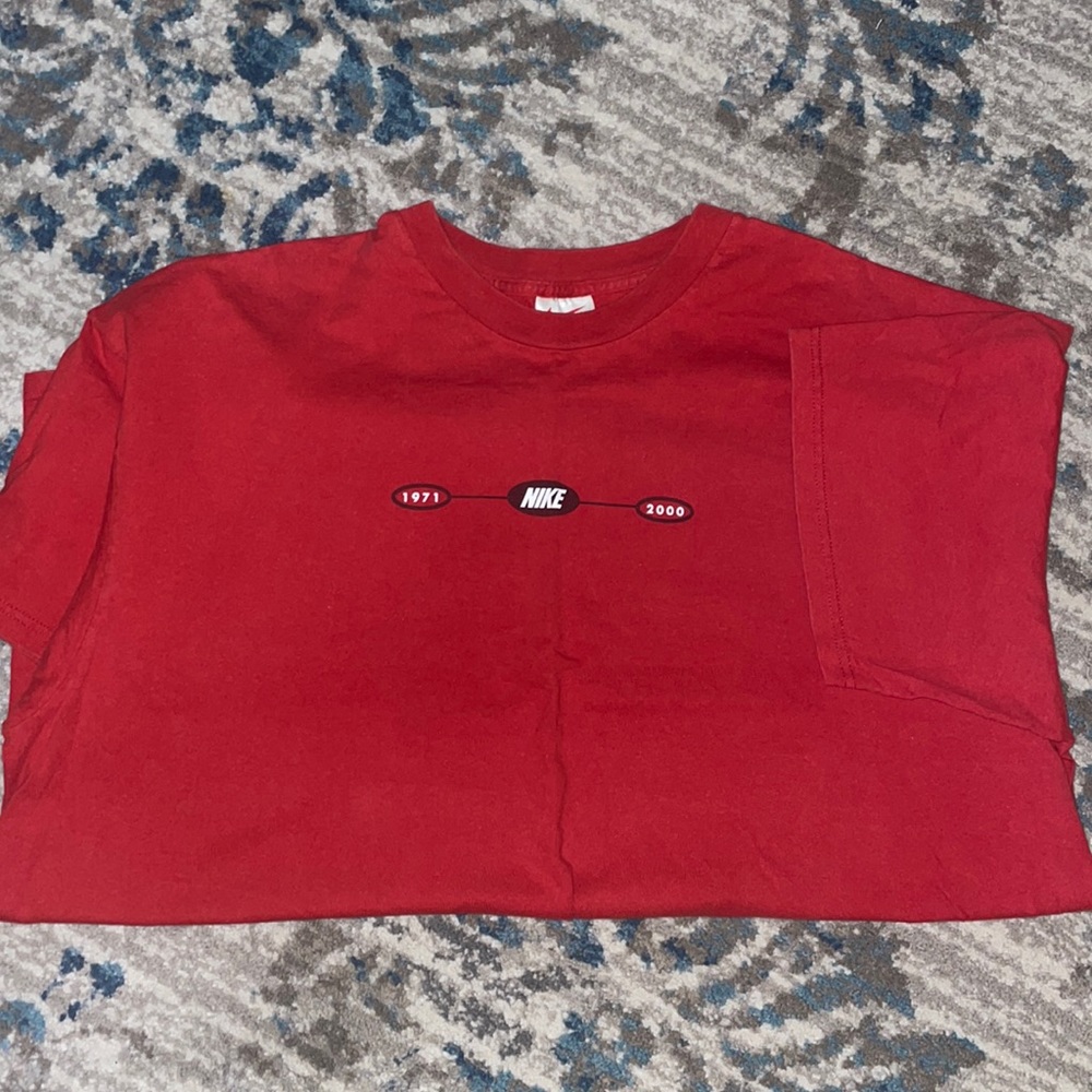 Nike Vintage “1971 - 2000” Red T-shirt